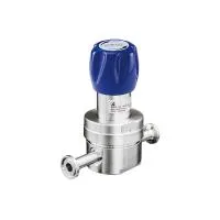 Регулятор AMFLO UHP PR22 Материал: Код Z (Body, Poppet, Nozzle, Diaphragm-SUS316L; Seat: PCTFE); Поверхность 0.38 um (15 uin); 3х портовый с манометром, вх. давл. 20.6 бар, CV-1.1